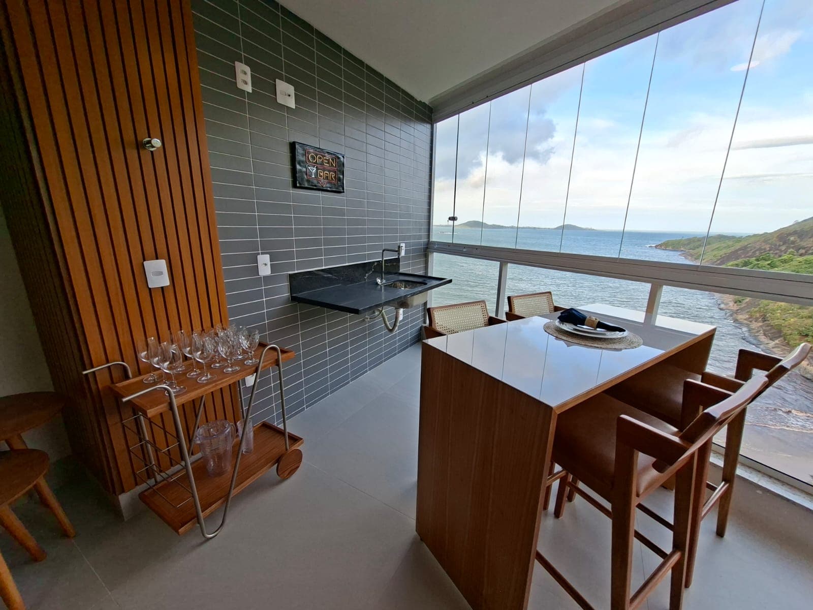 Apartamento de 3 quartos de frente para a Praia da Cerca em Guarapari — foto 4