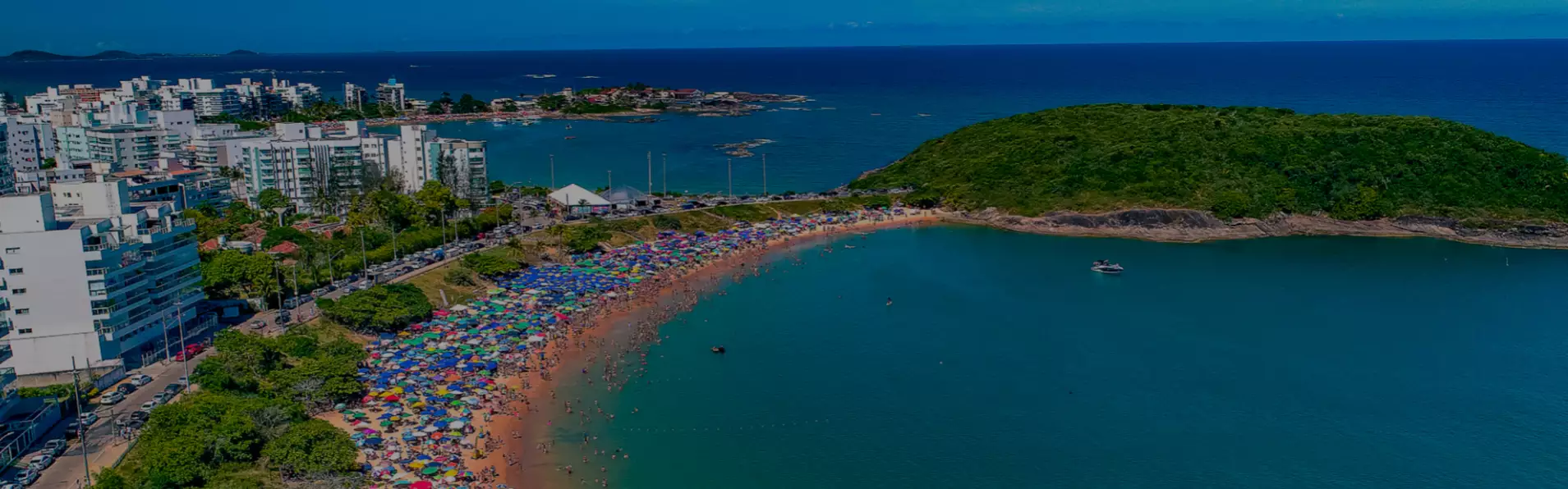 Vista aérea da Praia do Morro em Guarapari